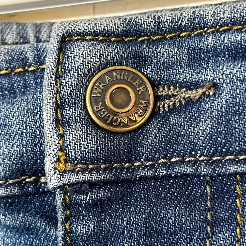 Wrangler Flex Blue Wash Toddler Boy Straight Leg Jeans size 5 - Picture 6 of 9